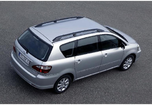 Toyota Avensis van silver grey tylny prawy