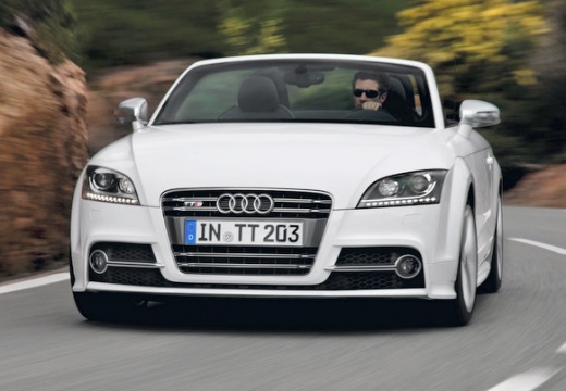 AUDI TT RS S tronic Roadster II 2.5 340KM (benzyna)